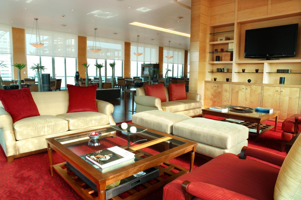 Executive lounge access 1 King Corner room,1634406778:JPEG